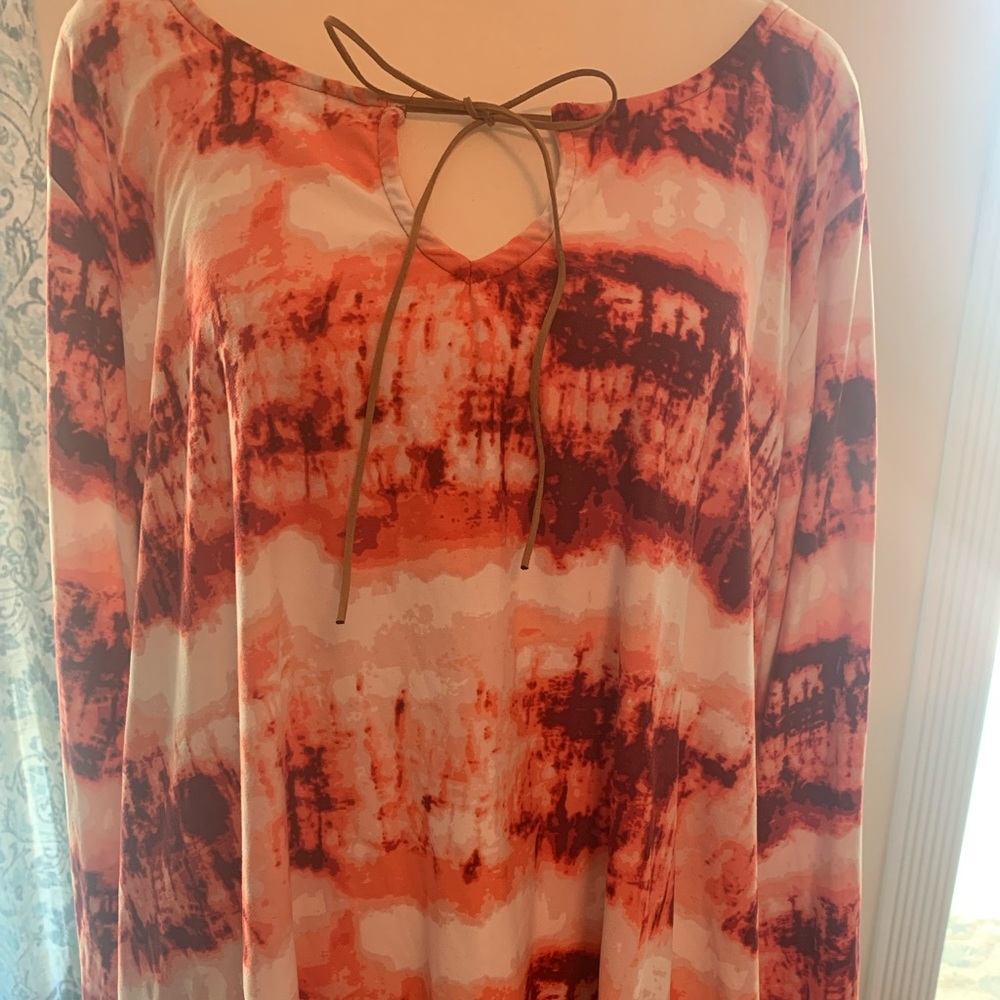 Bobbie Brooks plus size 3x long sleeve tie die gorgeous top